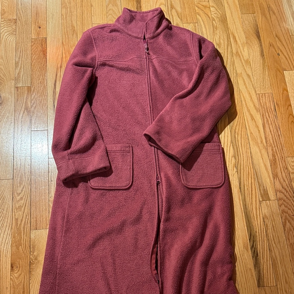 L.L. Bean rose colored robe size M
